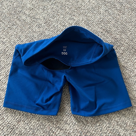 XS Mid rise blue DSG Women’s shorts - Picture 4 of 5